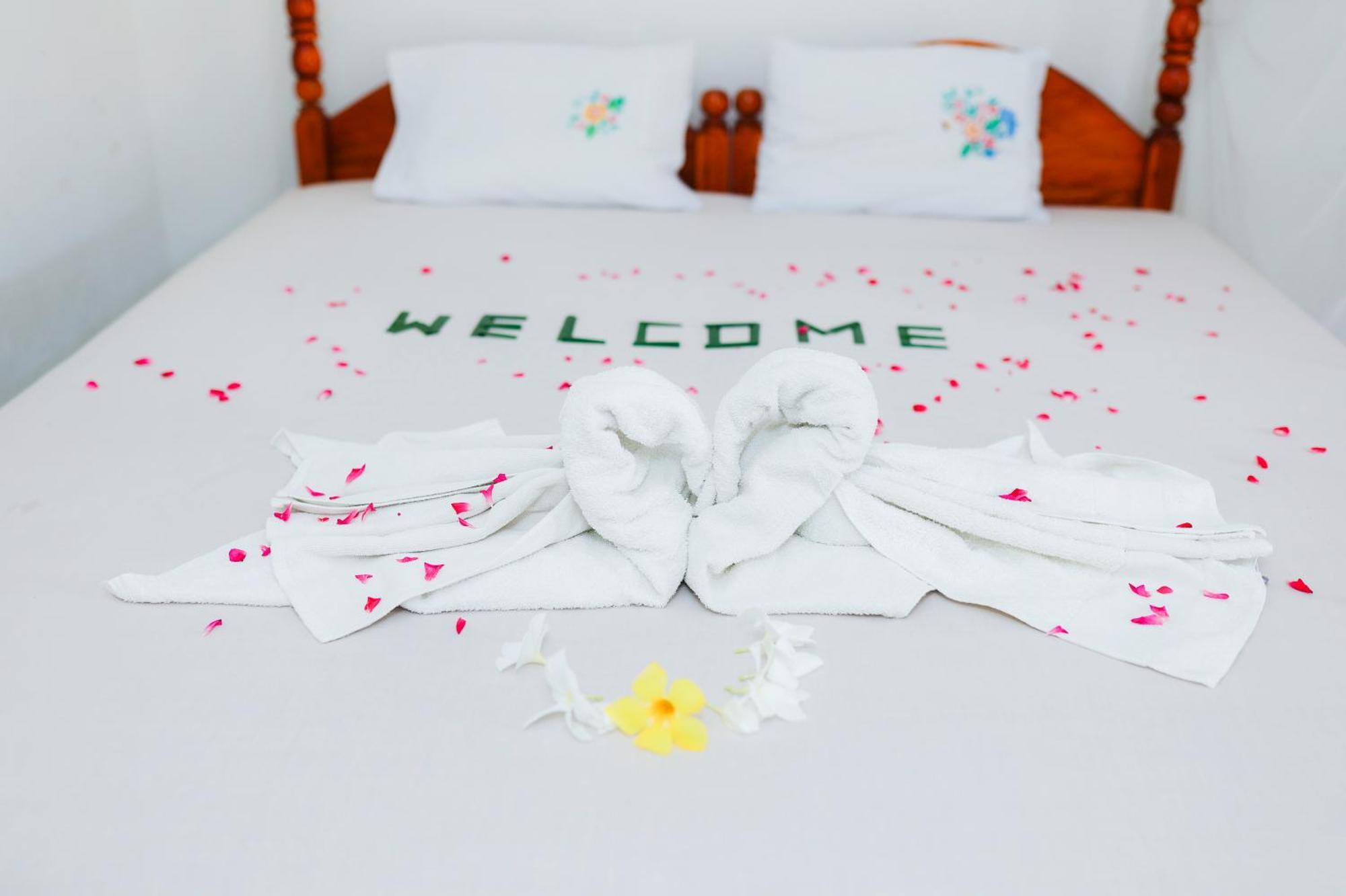 Beach Lagoon Guesthouse Tangalle Exterior photo